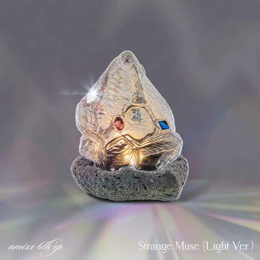 ⏰NMIXX - 6th Mini Album[Strange Muse] (Light Ver.)